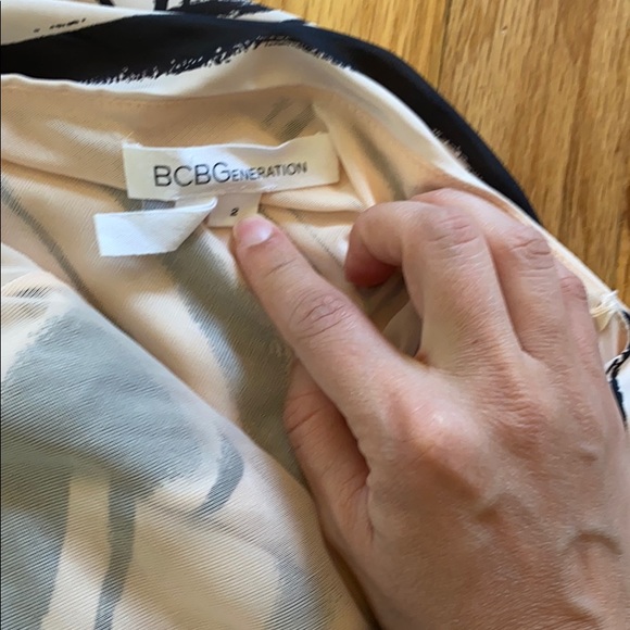 Bcbgeneration one shoulder black & cream dress - Picture 5 of 6